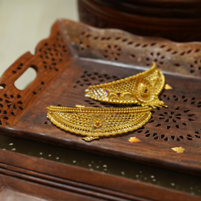Gold Necklace Set