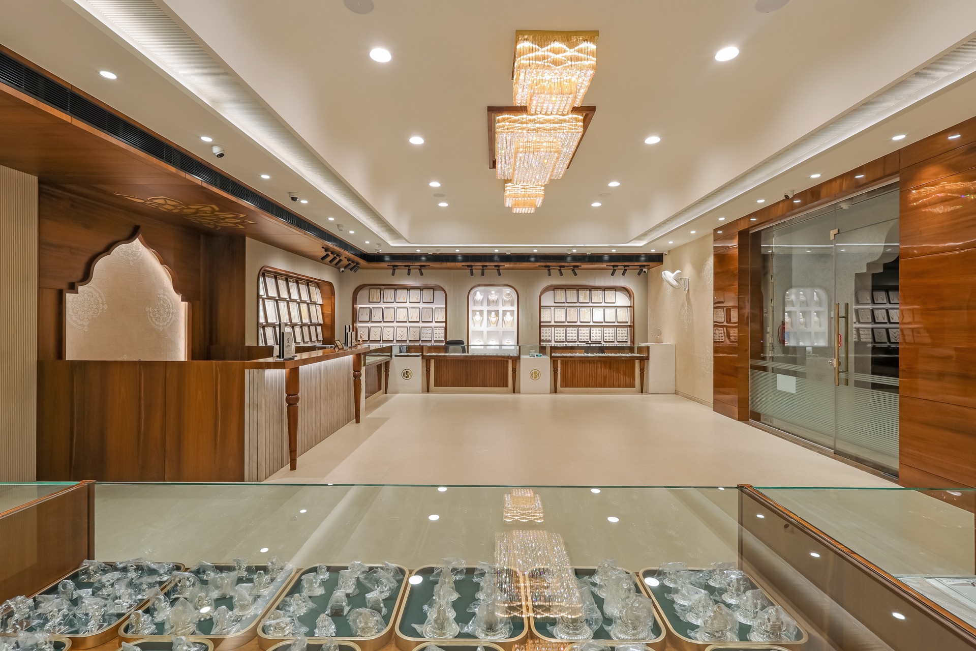Showroom Reception
